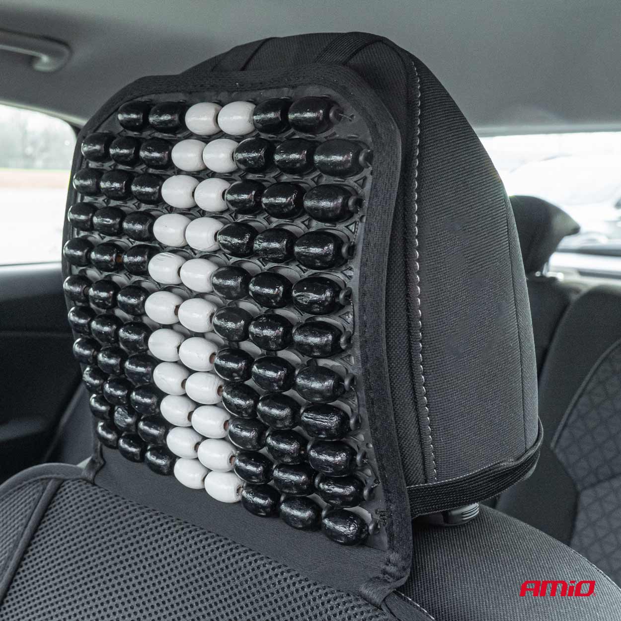 Husa scaun auto cu bile de masaj, suport lombar si tetiera, dimensiuni 131 x 46 cm, culoare Neagra