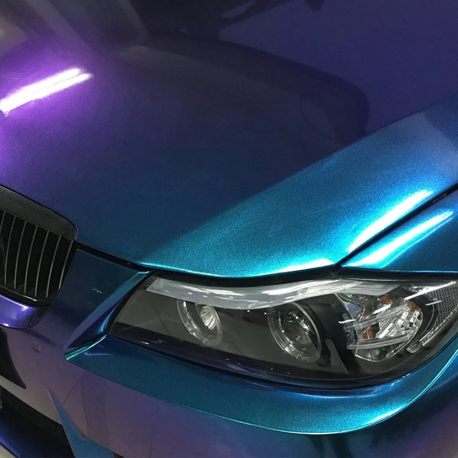 Folie auto Cameleon Albastru/Violet pentru colantare integrala, Termoplastica, cu tehnologie "BUBBLE FREE", finisaj Lucios, dimensiune 3,0m x 1,52m