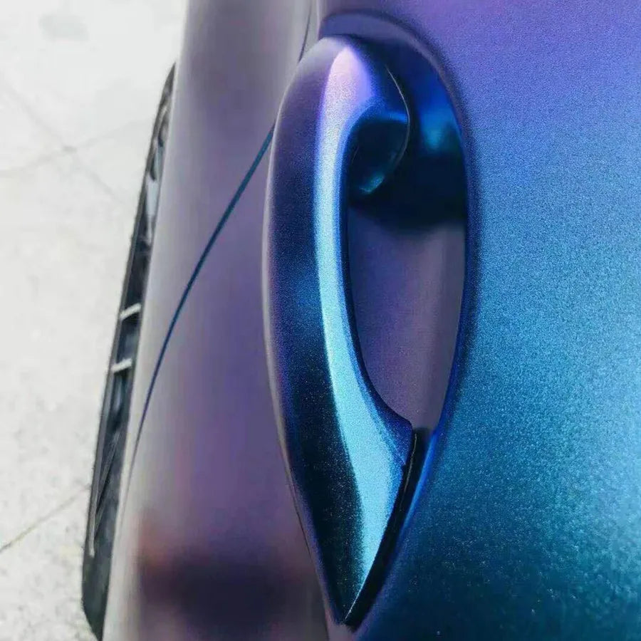 Folie auto Cameleon Albastru/Violet pentru colantare integrala, Termoplastica, cu tehnologie "BUBBLE FREE", finisaj Lucios, dimensiune 3,0m x 1,52m