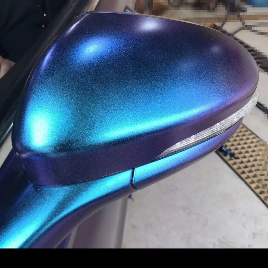 Folie auto Cameleon Albastru/Violet pentru colantare integrala, Termoplastica, cu tehnologie "BUBBLE FREE", finisaj Lucios, dimensiune 3,0m x 1,52m