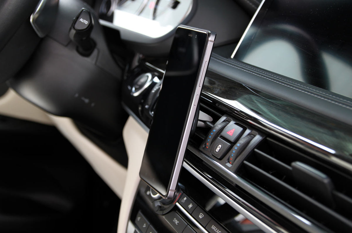 Suport auto pentru telefon magnetic HOLD-01