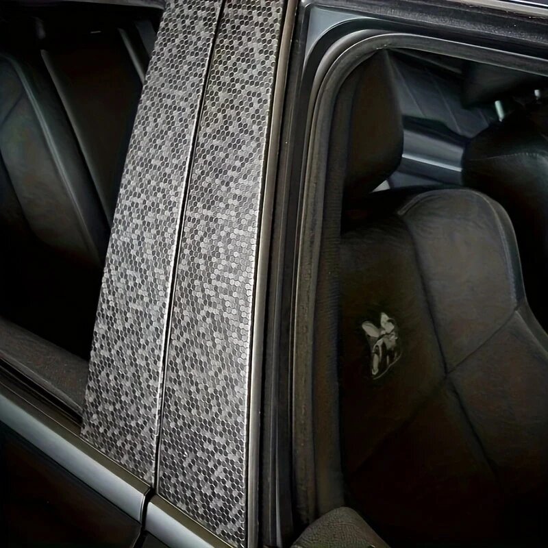 Folie auto decorativa Premium Honeycomb Black, model hexagonal 3D, autoadeziva, rezistenta UV, dimensiune 150 x 100cm