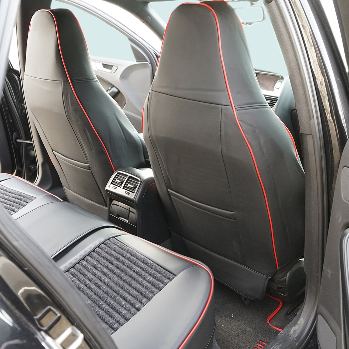 Set huse scaune auto Premium, model BLAZE Torque, design Sportiv,  universale, ergonomice, Piele Ecologica cu insertii textile, culoare Negru/Rosu
