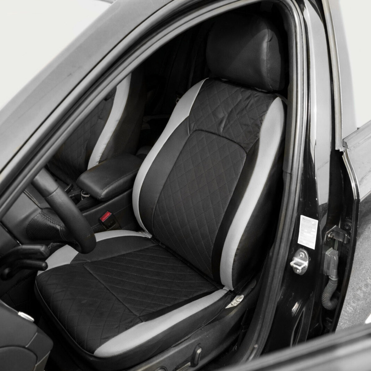 Set huse scaune auto Premium, model DIAMOND Core, design Sportiv,  universale, ergonomice, Piele Ecologica Matlasata, culoare Negru/Gri