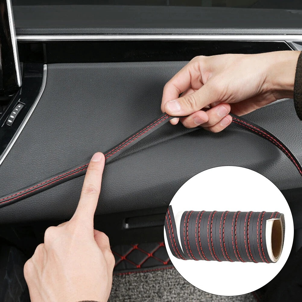 Banda decorativa pentru interiorul vehiculului, lungime 2m, din piele ecologica, culoare Neagra + cusatura Rosie